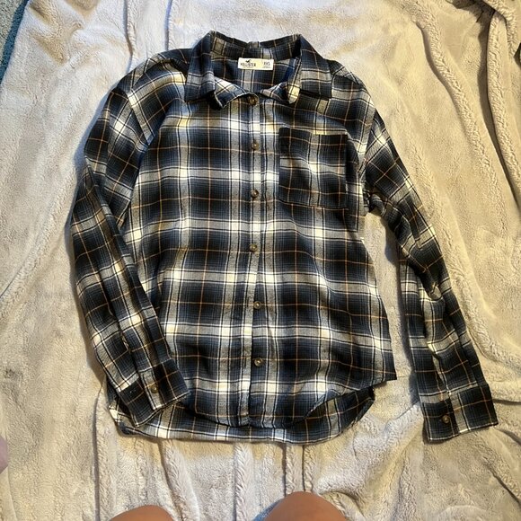 Hollister Boyfriend Flannel - Picture 4 of 7